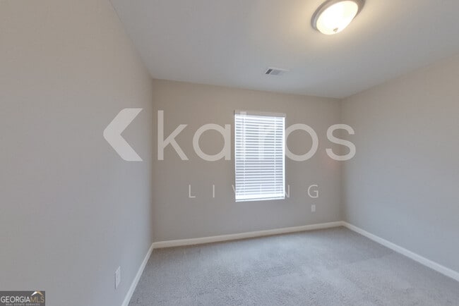 Building Photo - 139 Dudley Wy
