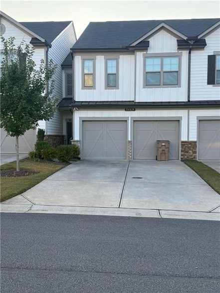 Building Photo - 5620 Flint Ln