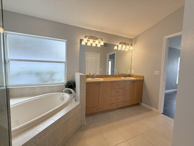 Building Photo - 7801 Brisbane Ct