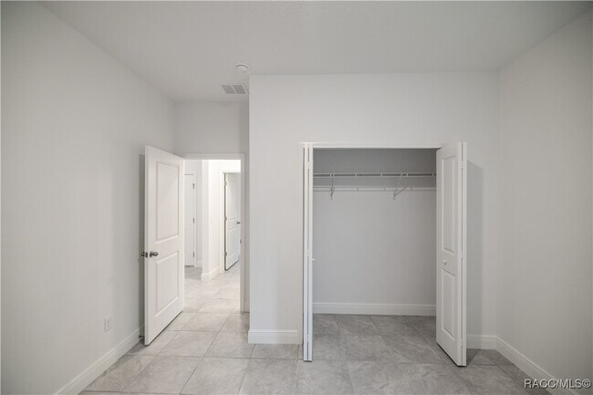 Building Photo - 2412 SW 163rd Pl