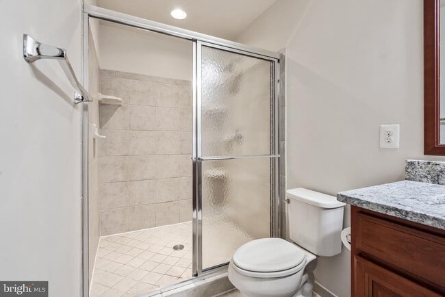 Building Photo - 22569 Norwalk Square