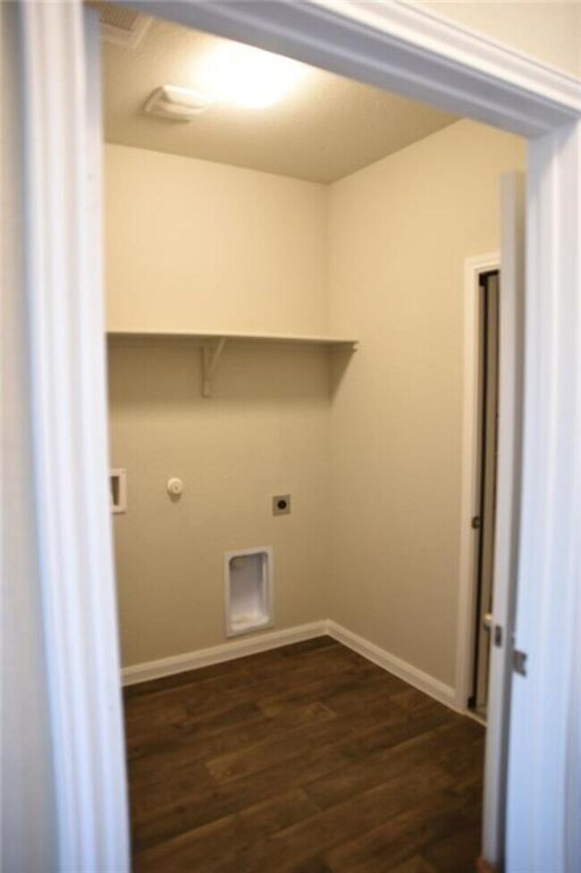 Building Photo - House for lease in Georgetown