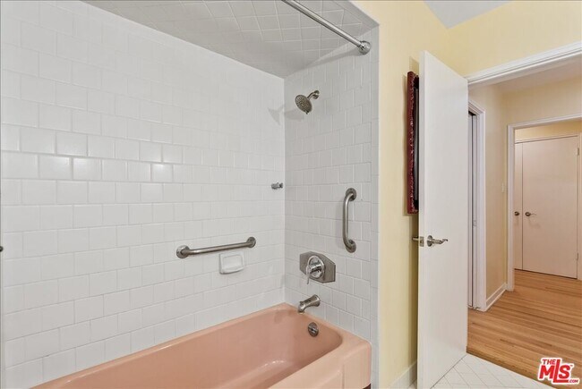 Building Photo - 11930 Briarvale Ln