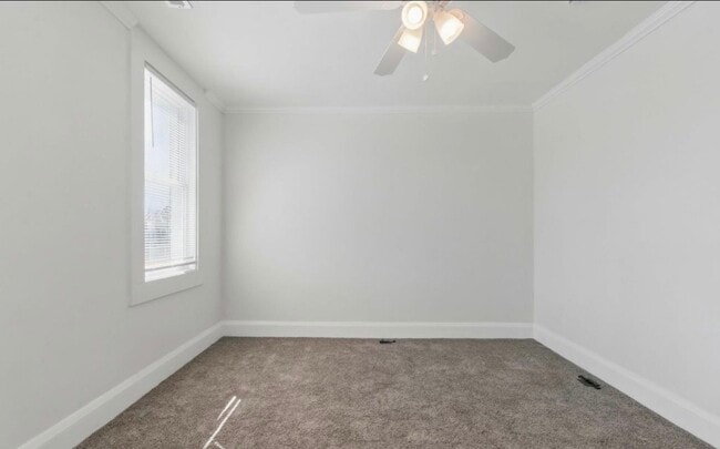 Building Photo - 2582 Edmondson Ave