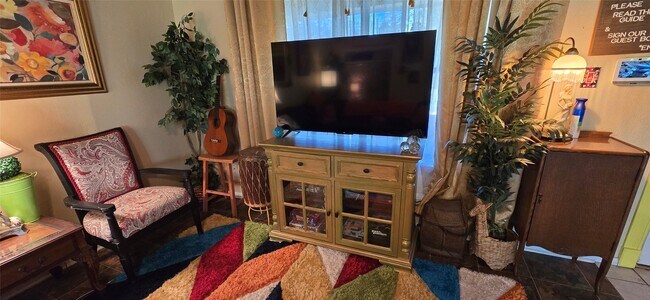 Building Photo - 17018 Water Oak Dr