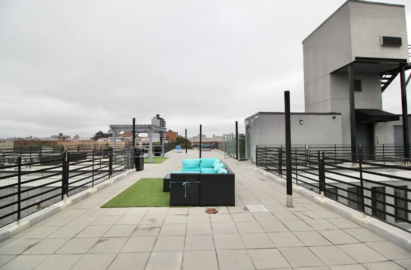 Building Photo - 186 Lenox Rd