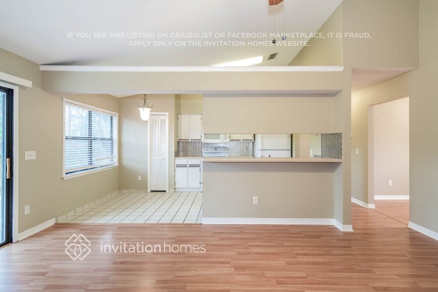 Building Photo - 11265 Irish Moss Dr