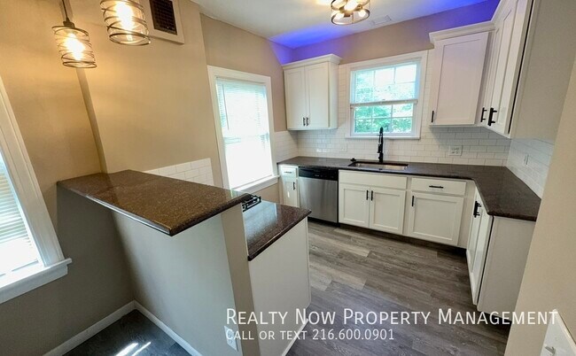 Building Photo - 19627 Winslow Rd