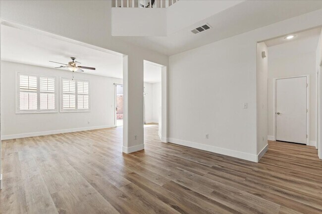 Building Photo - Fabulous Highly Upgraded Home!