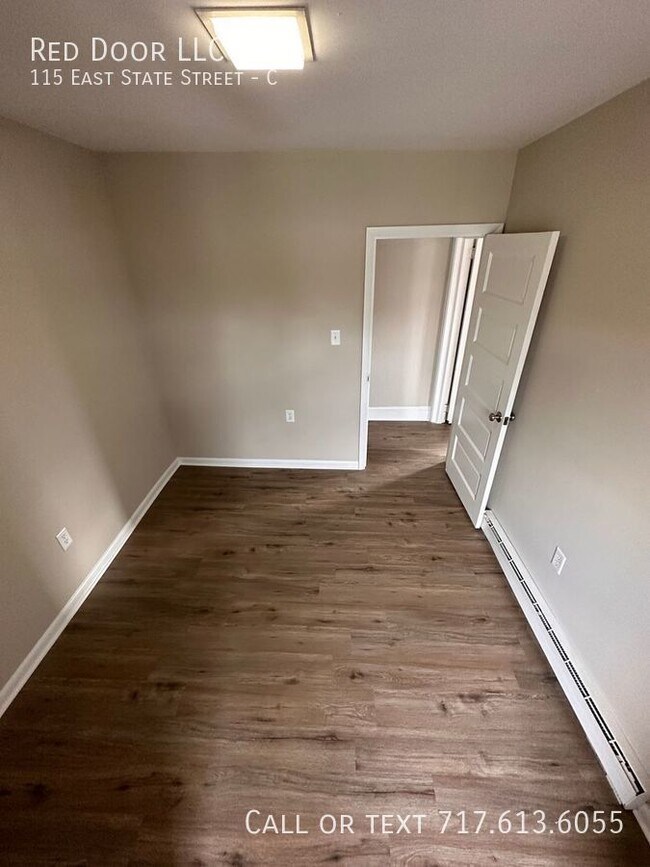 Building Photo - 115 E State St