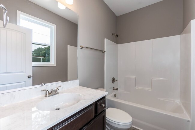 Building Photo - Brand New Three Bedroom Home!