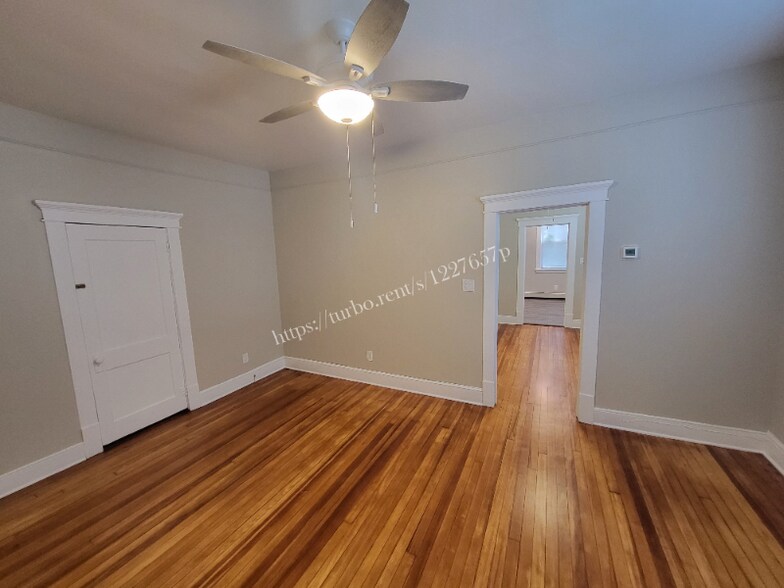 Building Photo - 254 Woodbridge Ave