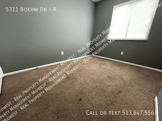 Building Photo - 5311 Boehm Dr