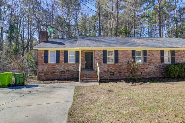 Building Photo - Beautifully Renovated 3-Bedroom Home in Columbia, SC!