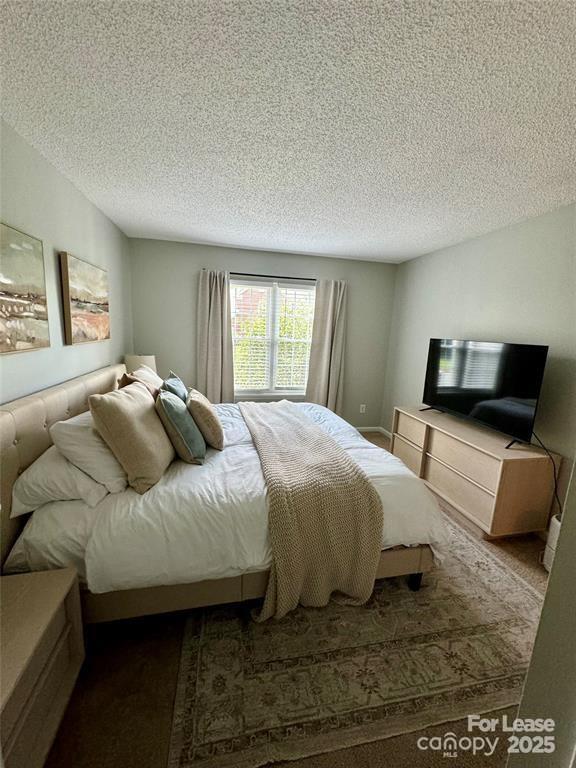 Building Photo - 9410 S Vicksburg Park Ct