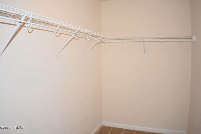 Building Photo - 48 Pennyroyal Way