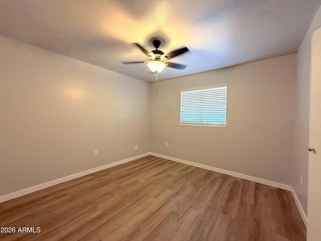 Building Photo - 2013 N Hunt Cir