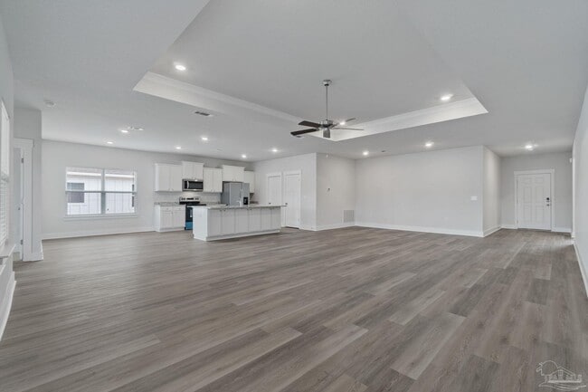 Building Photo - 6616 Forest Bay Ave