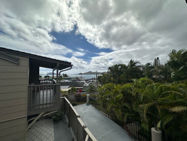 Building Photo - 45-995-995 Wailele Rd