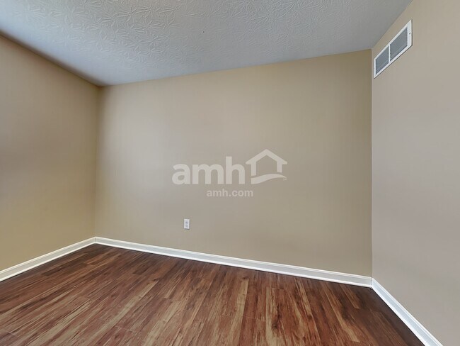 Building Photo - 1509 Dorset Way