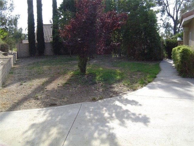 Building Photo - 902 Basilone Dr