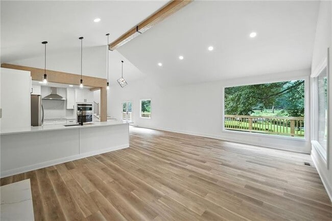 Building Photo - 7600 Fields Dr