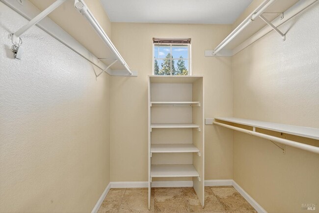 Building Photo - 206 Bridgewater Cir