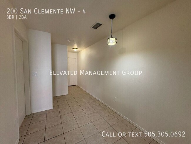 Building Photo - 200 San Clemente Ave NW