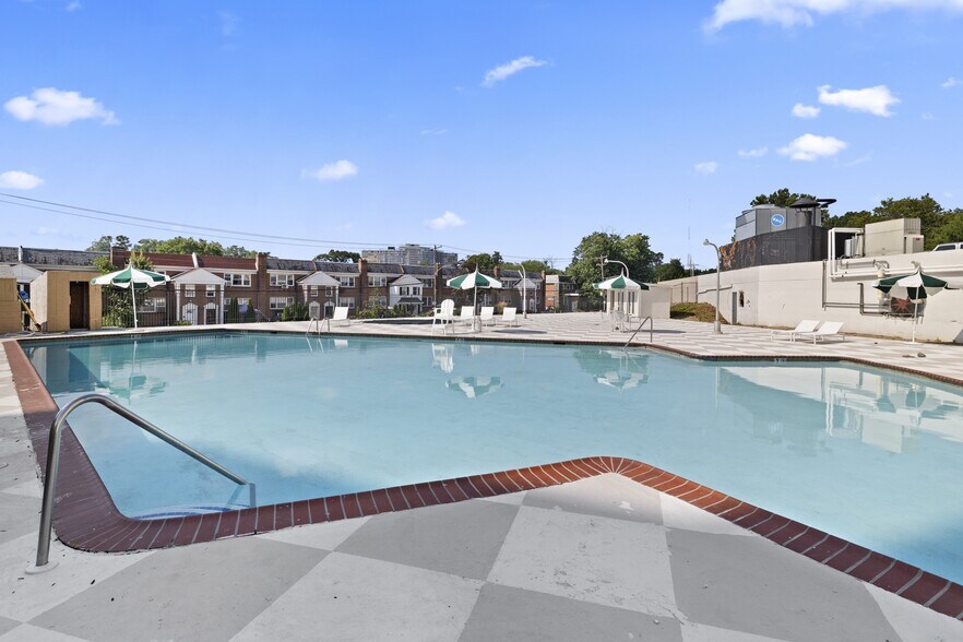 Primary Photo - Belmont Heights