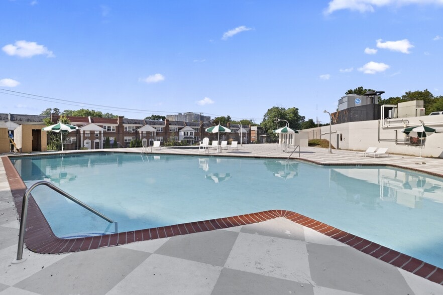 Primary Photo - Duffield House Apartments