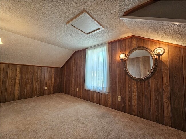 Building Photo - 50 Cedar St