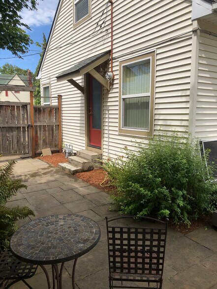 Side yard entrance - 4844 NE Rodney Ave.