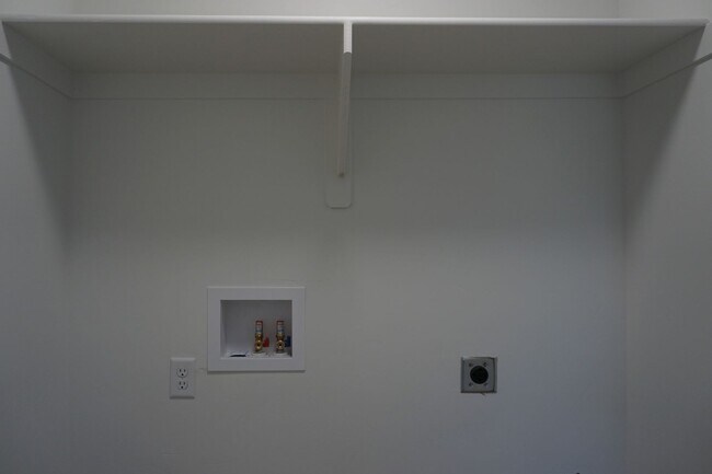 Building Photo - 3091 N Indigo Lp