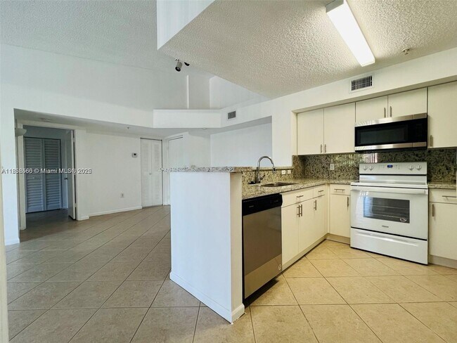 Building Photo - 2081 Renaissance Blvd