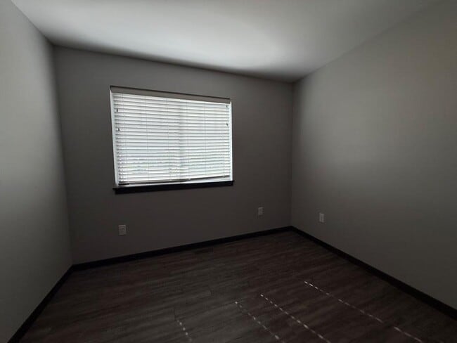 Building Photo - 1538 Ohana Ave