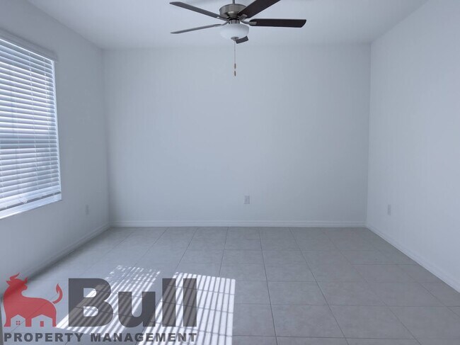 Building Photo - 1754 Red Lp