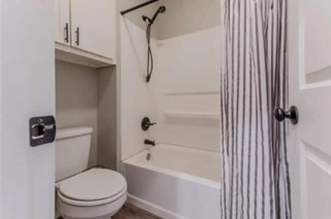 Building Photo - 4 Bedroom 2 Bath Unit, Frenship ISD!