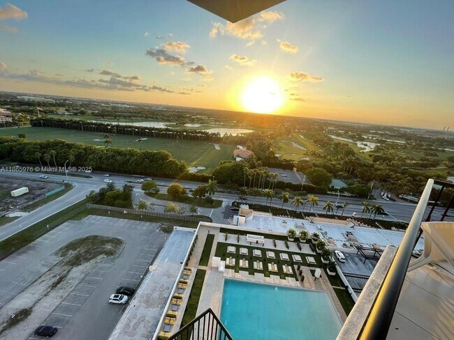 Building Photo - 5252 NW 85th Ave