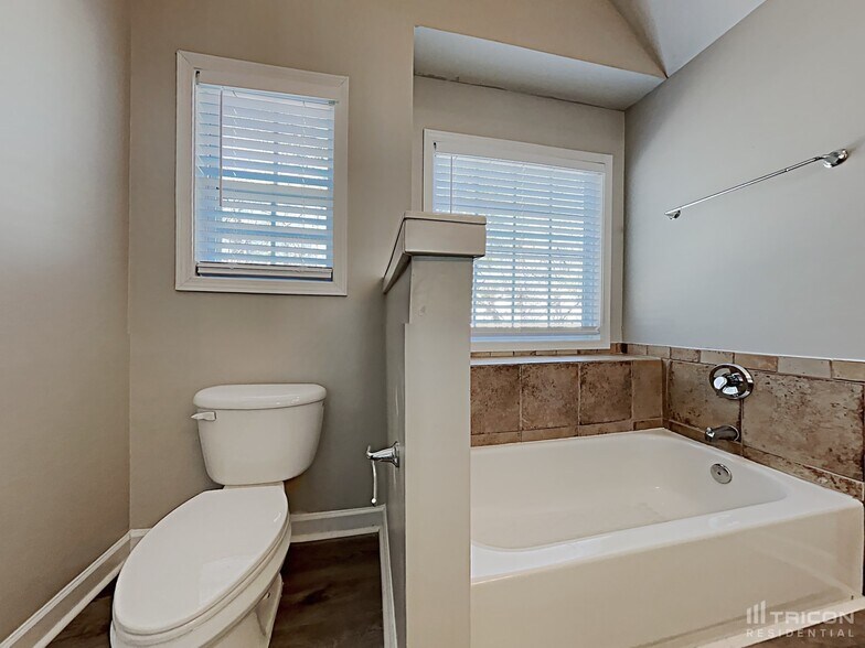 Building Photo - 115 Michael Ct