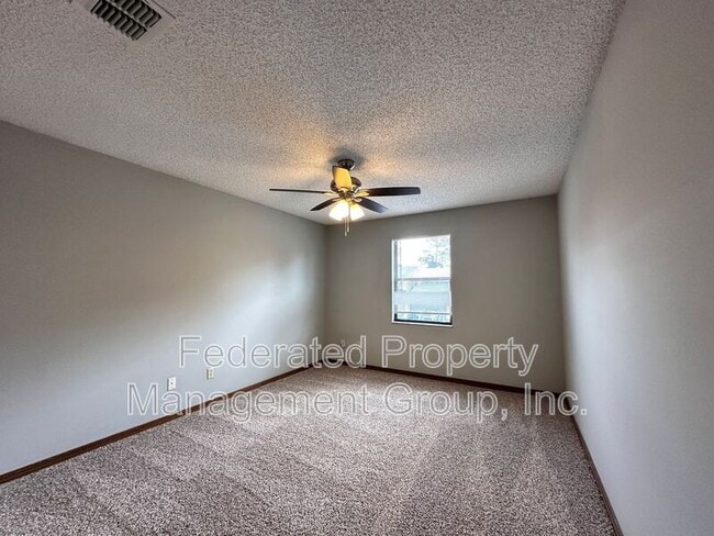 Building Photo - 1114 W Romaine Cir