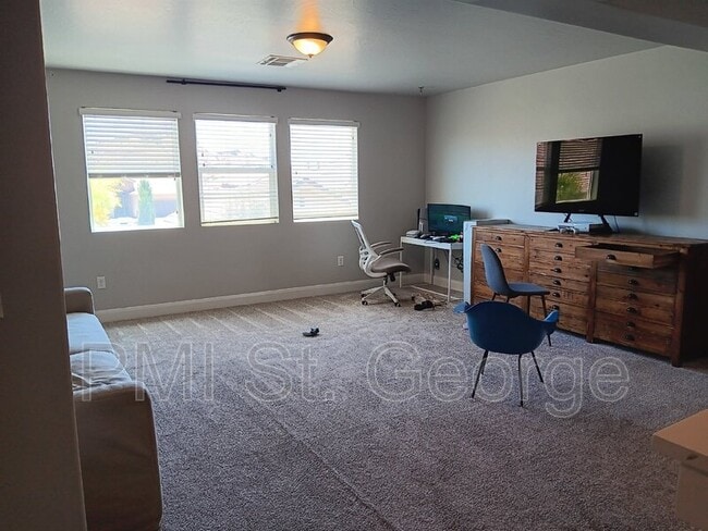 Building Photo - 3304 East 3050 S St