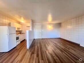 Building Photo - 1/2 OFF 1ST MONTHS RENT!!!! One-bedroom Ap...