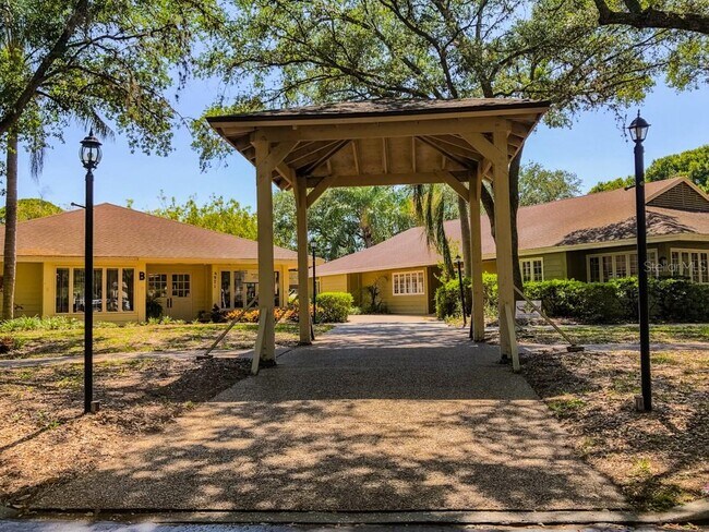 Building Photo - 4459 Oakley Greene