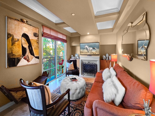 Building Photo - 10795 Wilshire Blvd