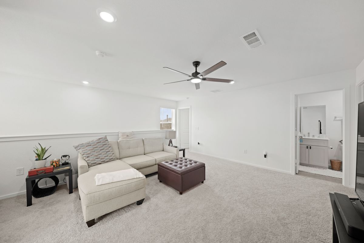 Building Photo - 26235 Arrowleaf Dr