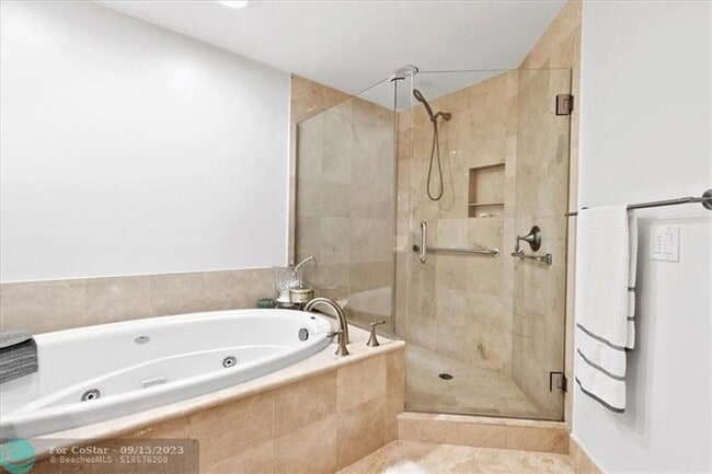 Building Photo - 3800 N Ocean Dr