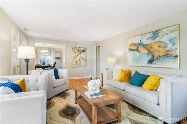 Building Photo - 5Bd/2Ba Seattle House