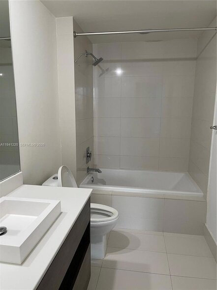 Building Photo - 1100 S Miami Ave