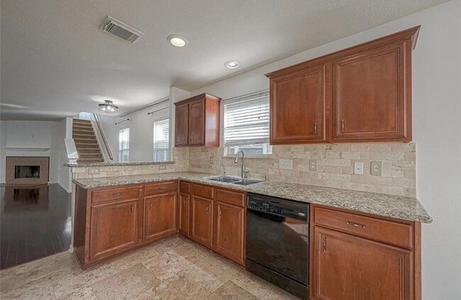 Building Photo - 10819 Waterfern Ct