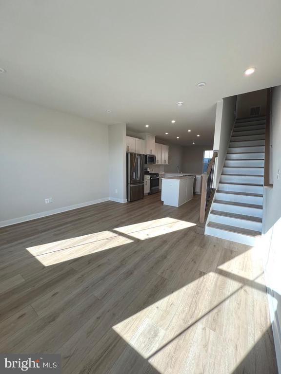 Building Photo - 4308 Ellipse Ter